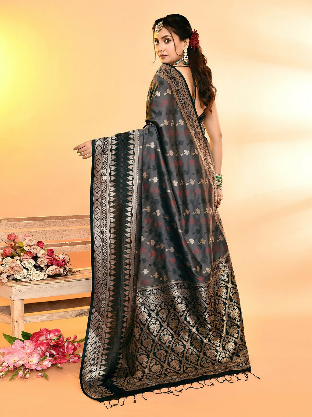 Grey & Black Plain Banarasi Silk Saree with Elegant Weaving Border