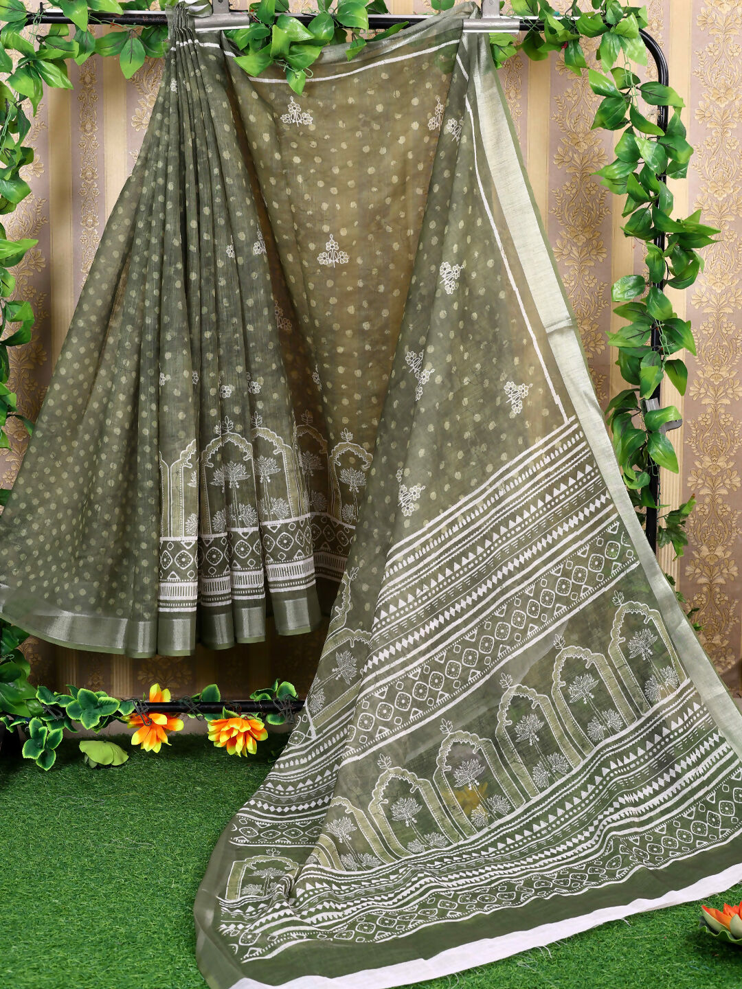Shree Shyam Fashion Cotton Dark Green Saree