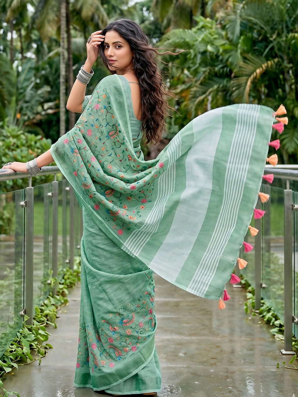 Sea Green Linen Saree with Coordinating Blouse Piece