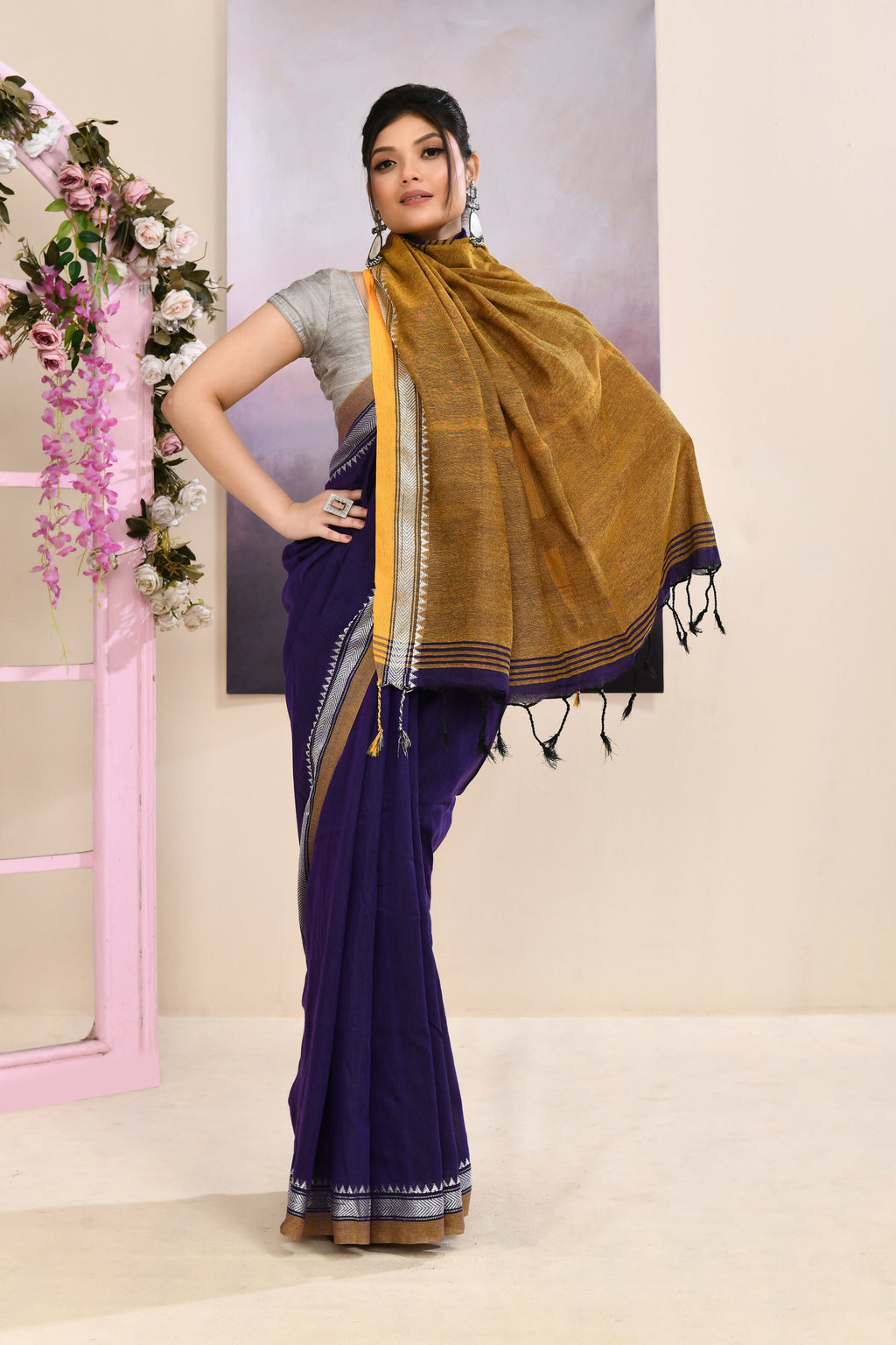 Purple Embellished Cotton Blend Jamdani Saree