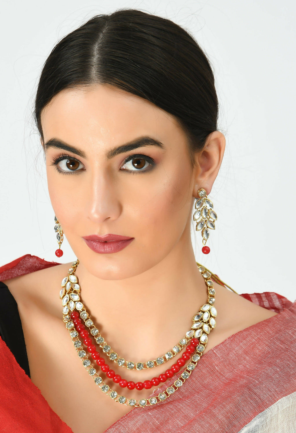 Handicraft White and Red Pearl Choker Necklace Statement Jewelry