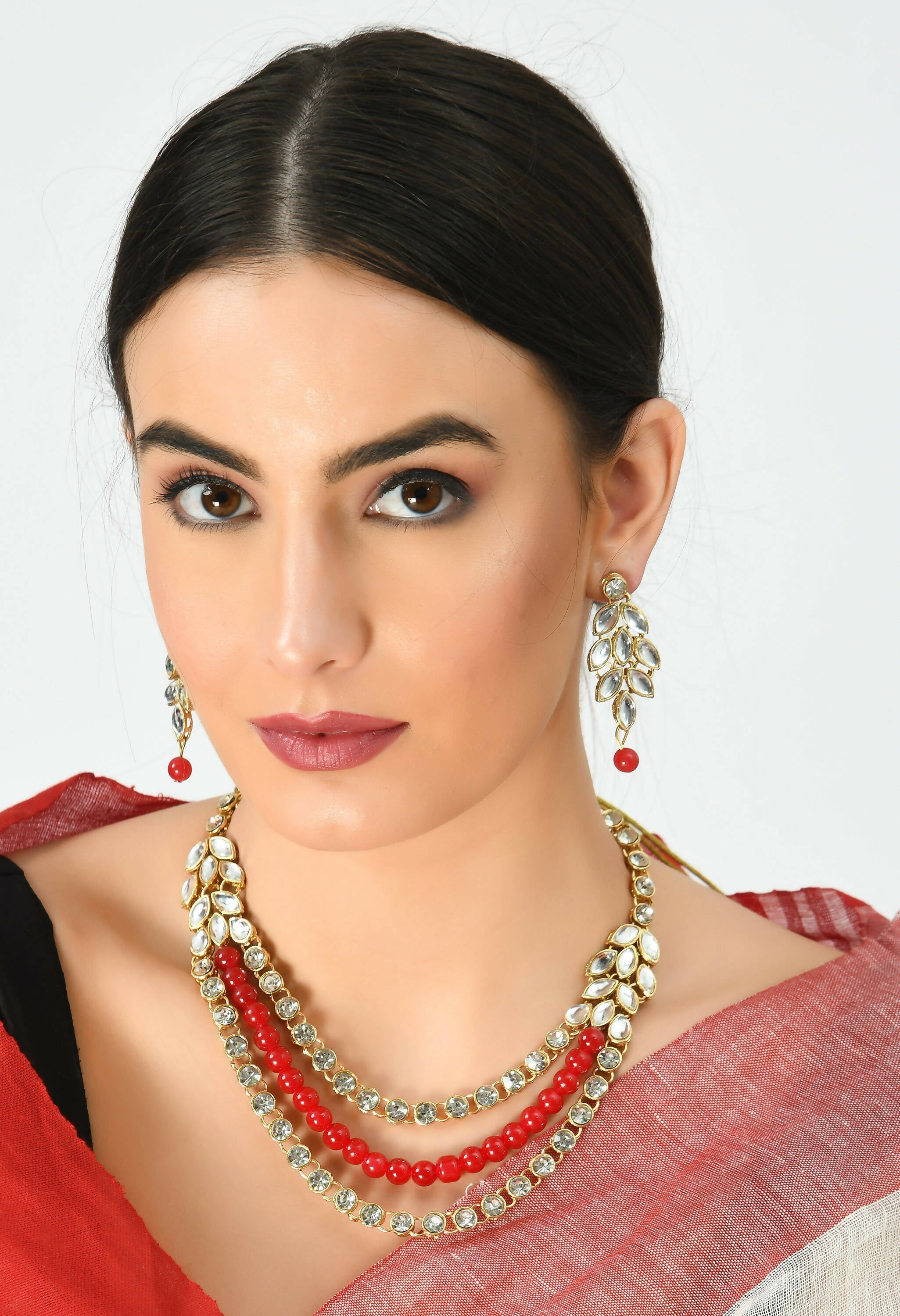 Handicraft White and Red Pearl Choker Necklace Statement Jewelry