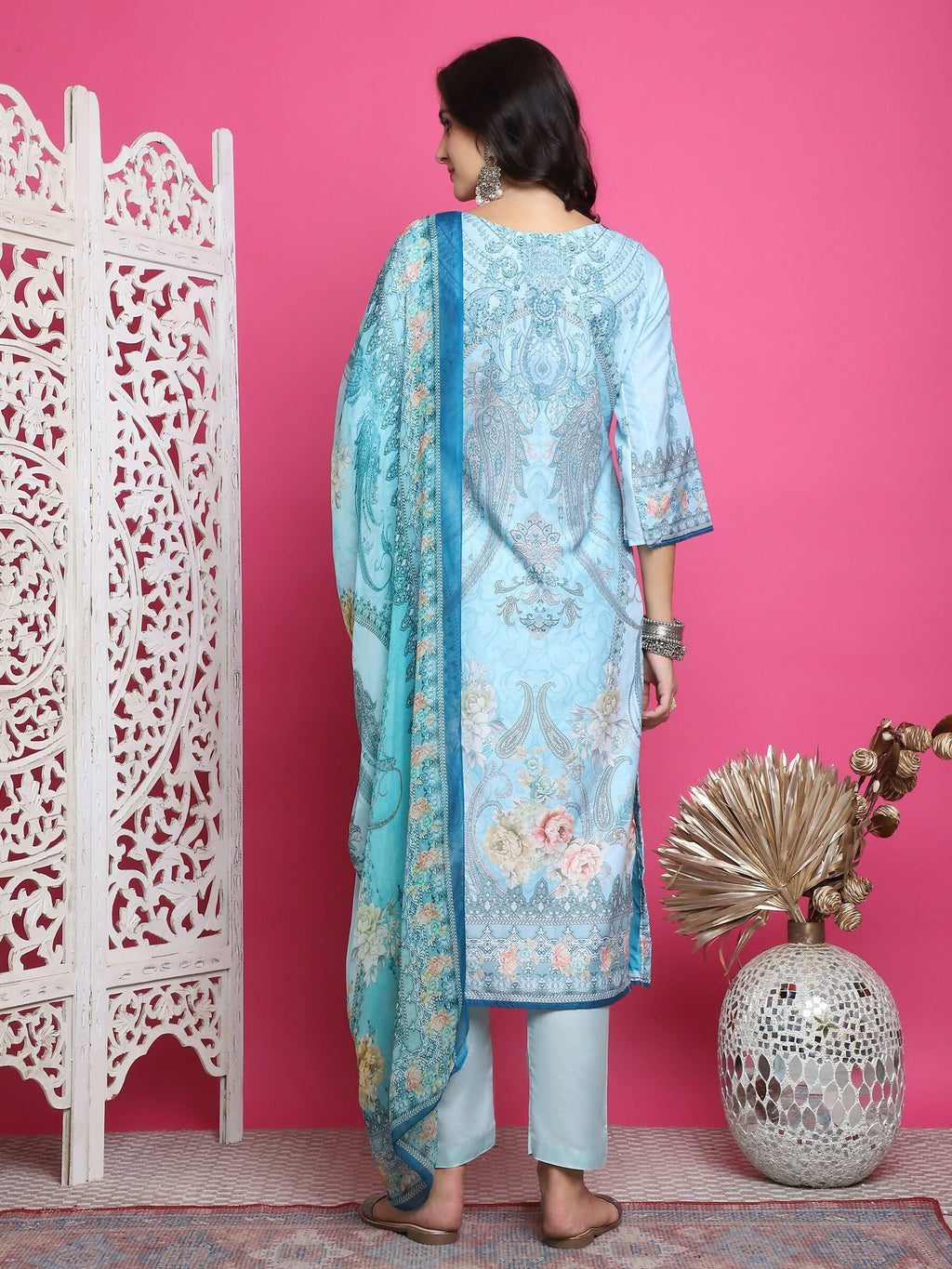 Women's Turquoise Satin Digital Print Kurta Set with Crystal