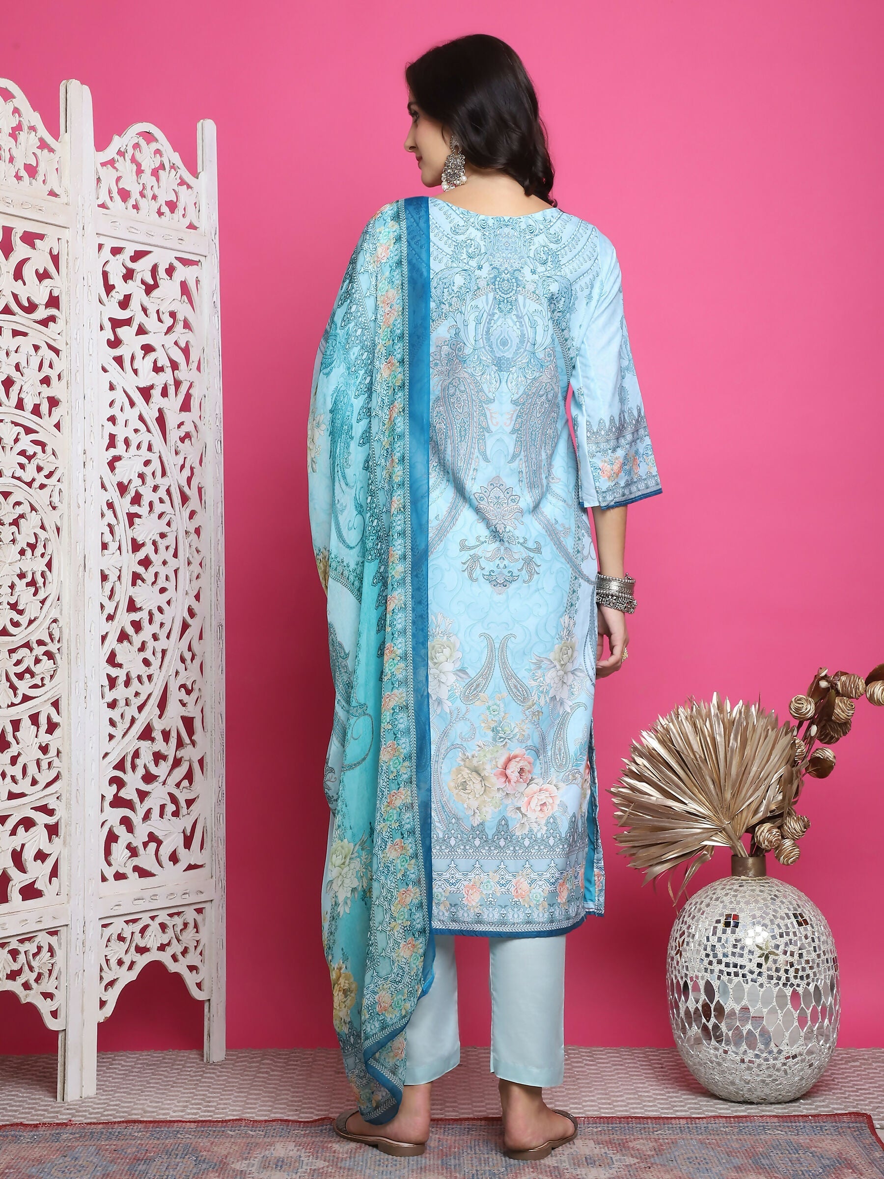 Women's Turquoise Satin Digital Print Kurta Set with Crystal