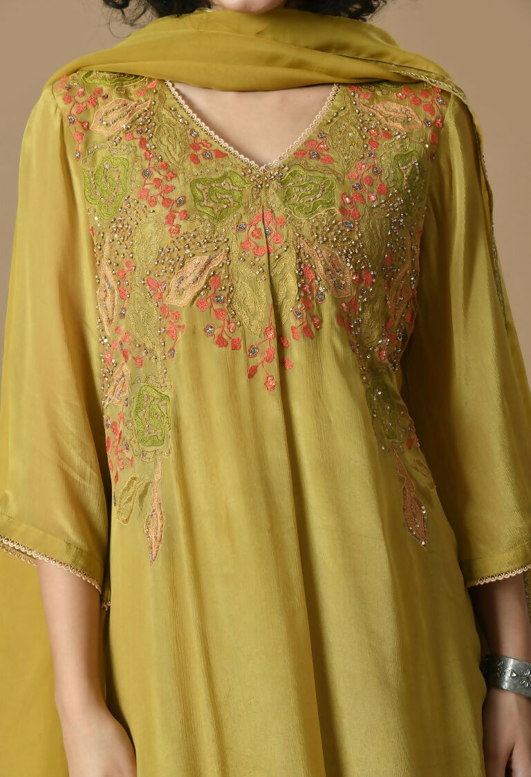 Mehendi Chinnon Kurta Set with Organza Dupatta