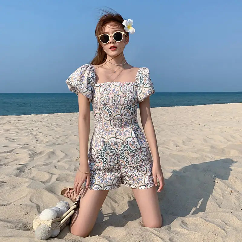 Printed Women's Square Neck Thin Shorts