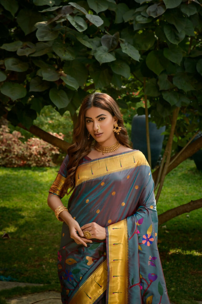 Morpich Paithani Silk Saree with Zari Woven Floral Pattern