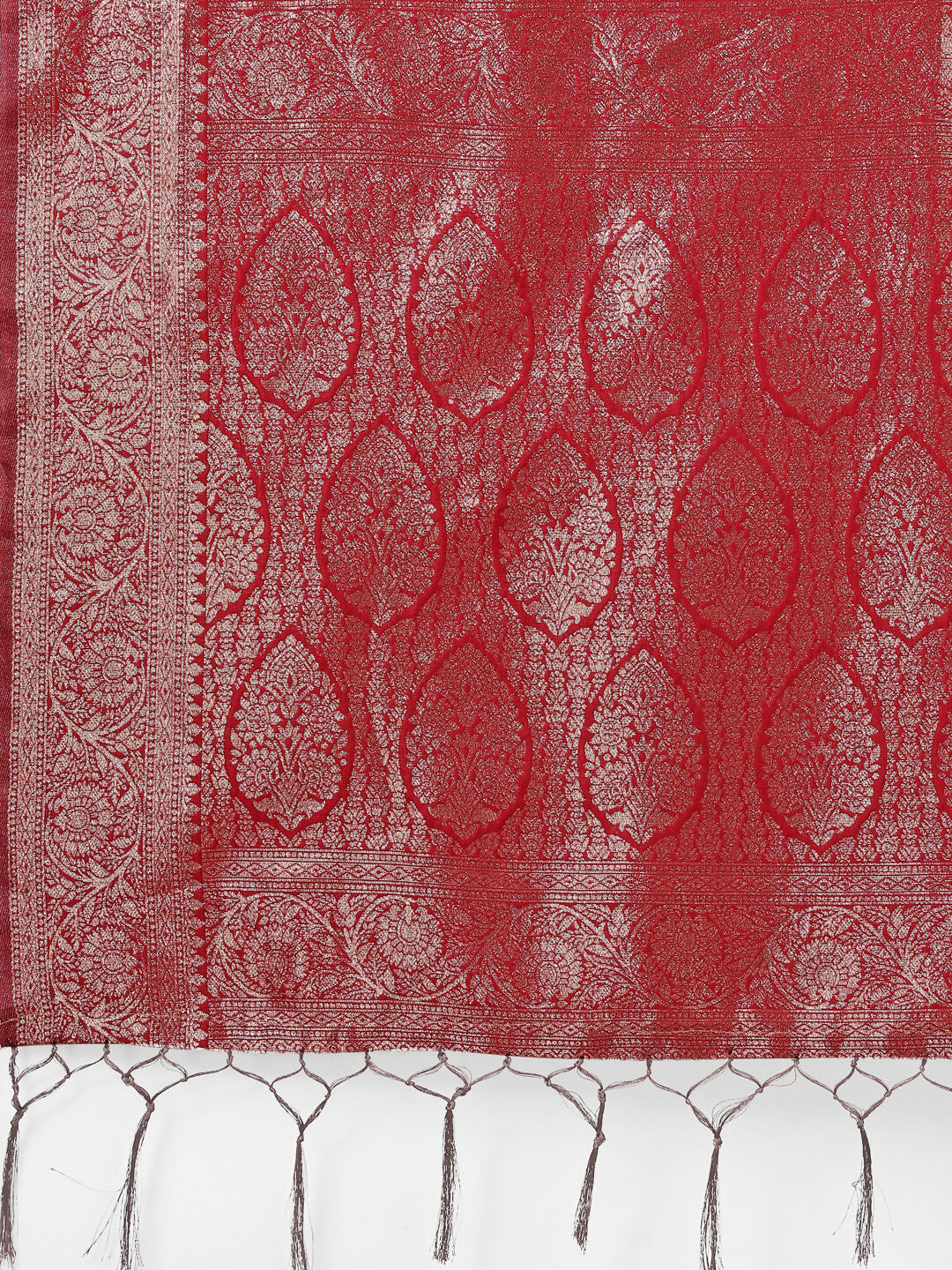Red Lichi Silk Saree with Matching Blouse Piece