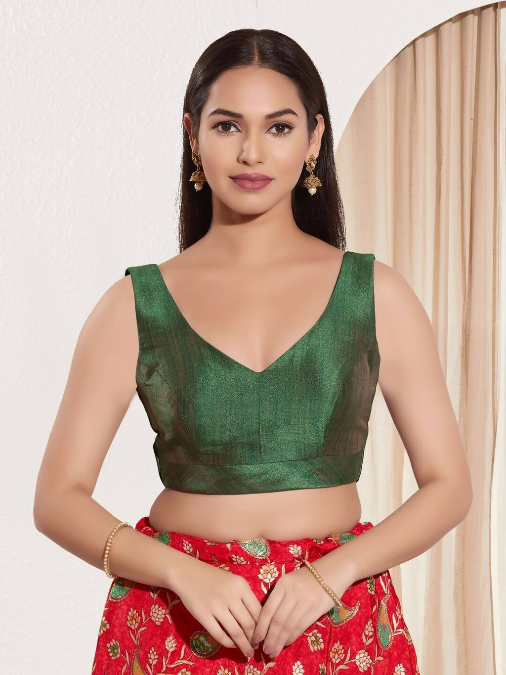 Dark Green Mulberry Silk Padded Sleeveless Round Neck Blouse