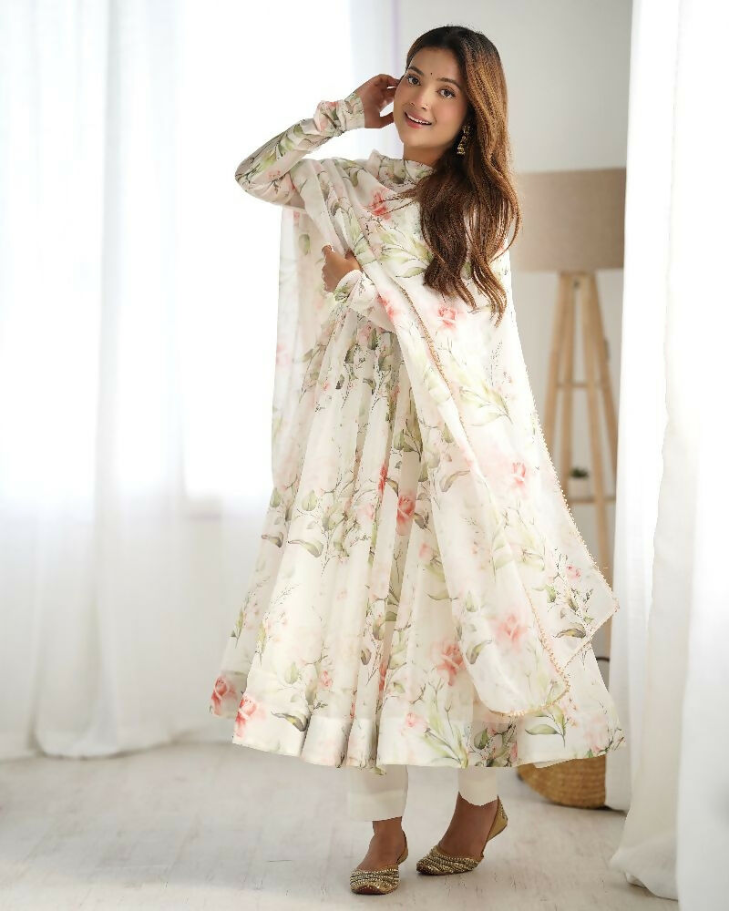 Off White Organza Kurta Set with Sequin Embroidery Work
