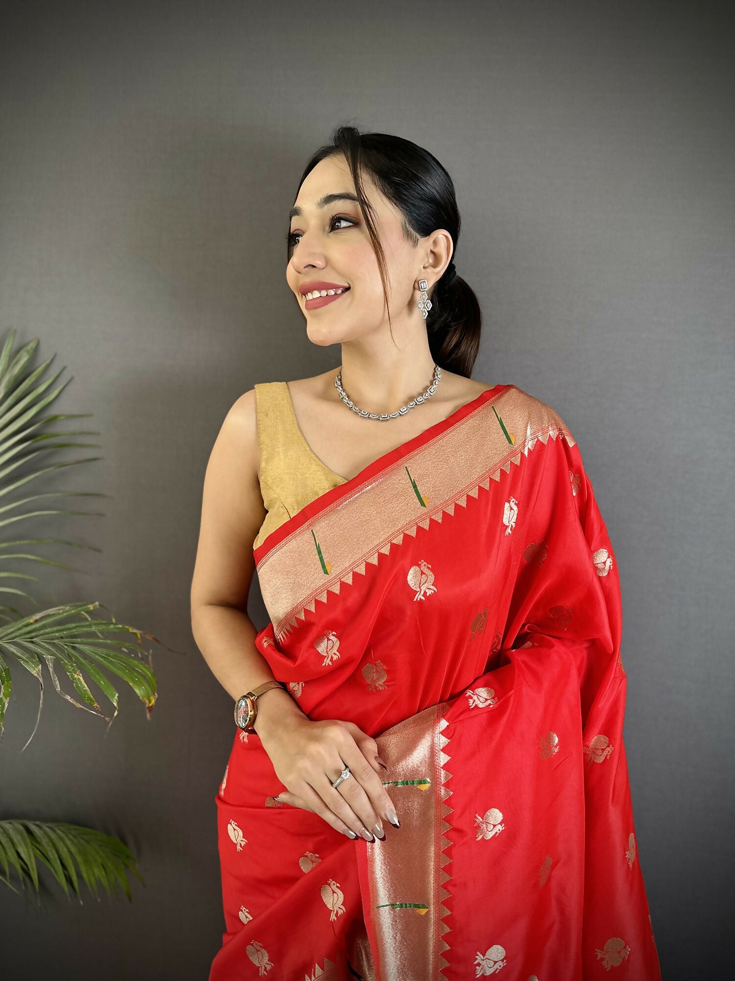 Red Peacock & Floral Motif Soft Silk Kanchipuram Saree