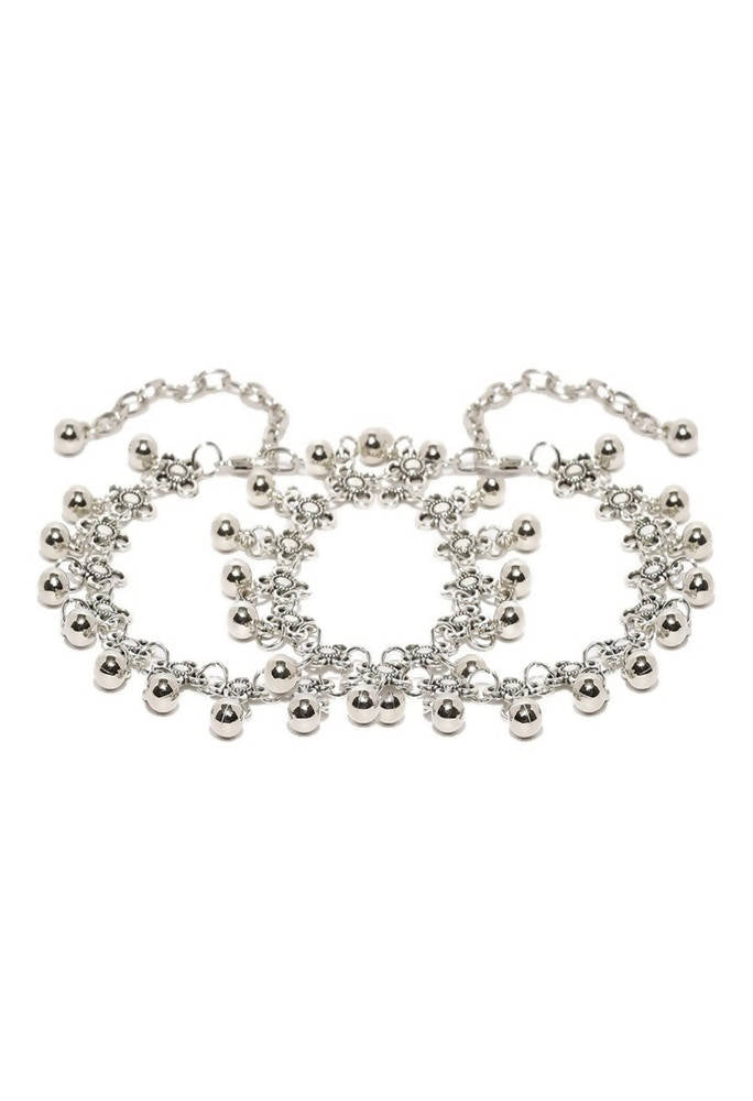 Close-up of an intricate oxidised silver adjustable anklet with traditional Kamal Johar detailing.