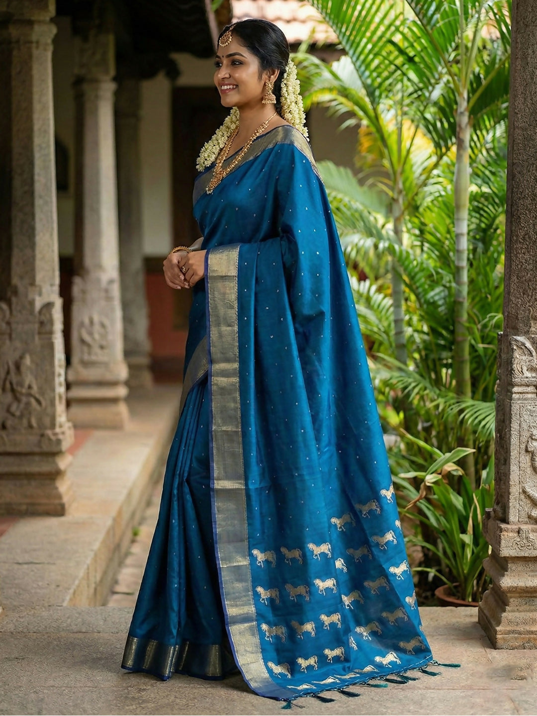 Royal Blue Soft Silk Saree with Matching Blouse Piece