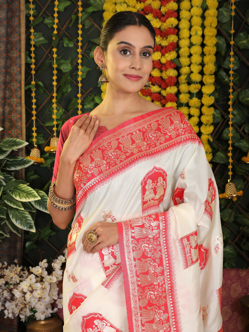 Elegant White Silk Saree with Contrast Red Blouse for Parties
