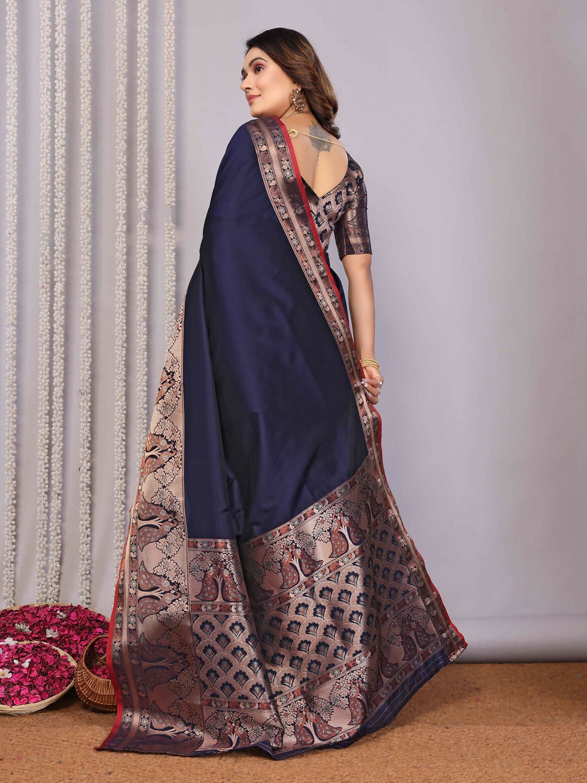 Navy Blue Woven Banarasi Silk Saree with Blouse Piece