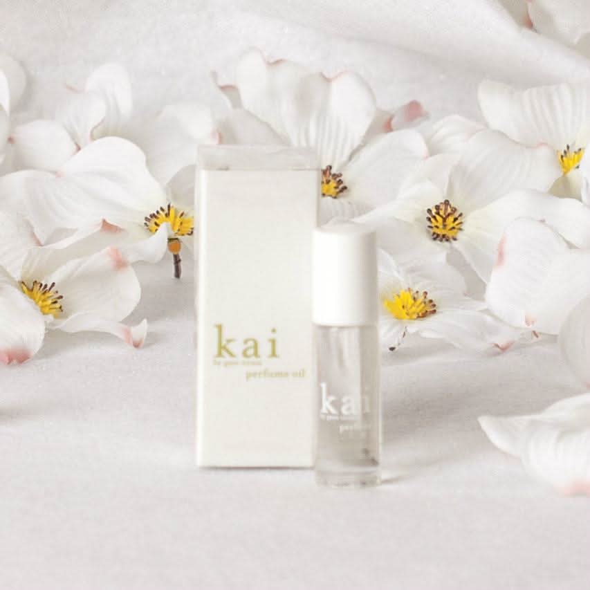 Floral Perfume Oil Roll-On for Women, 0.13 oz Minimalist Scent