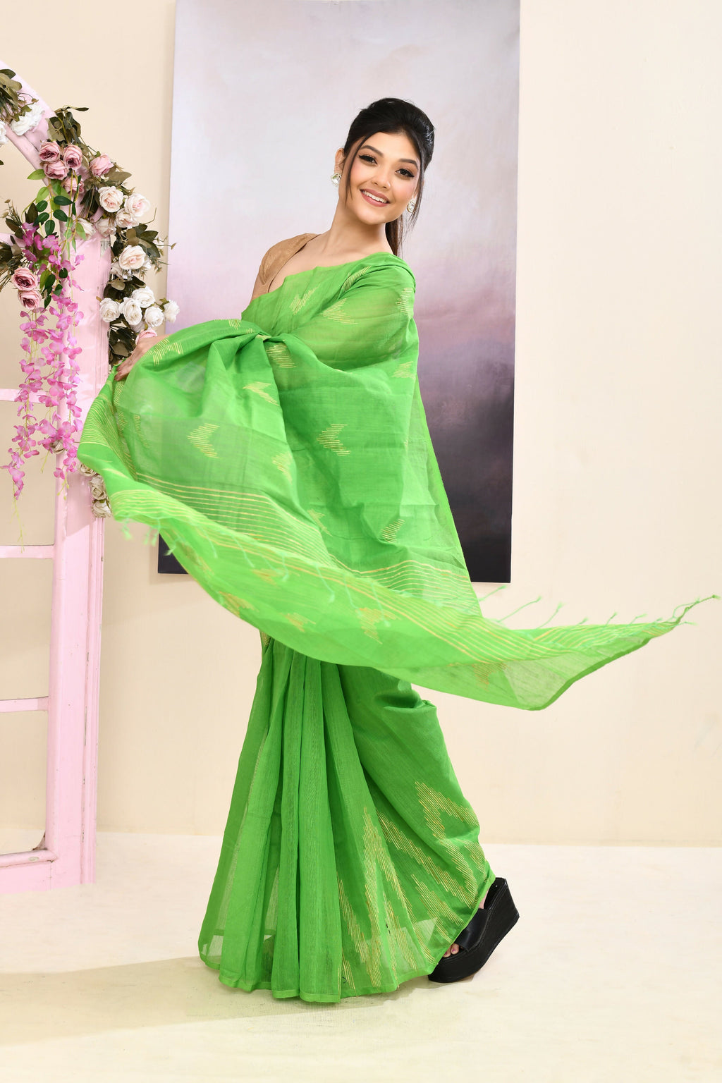 Green Embellished Jamdani Saree in Sustainable Cotton Blend