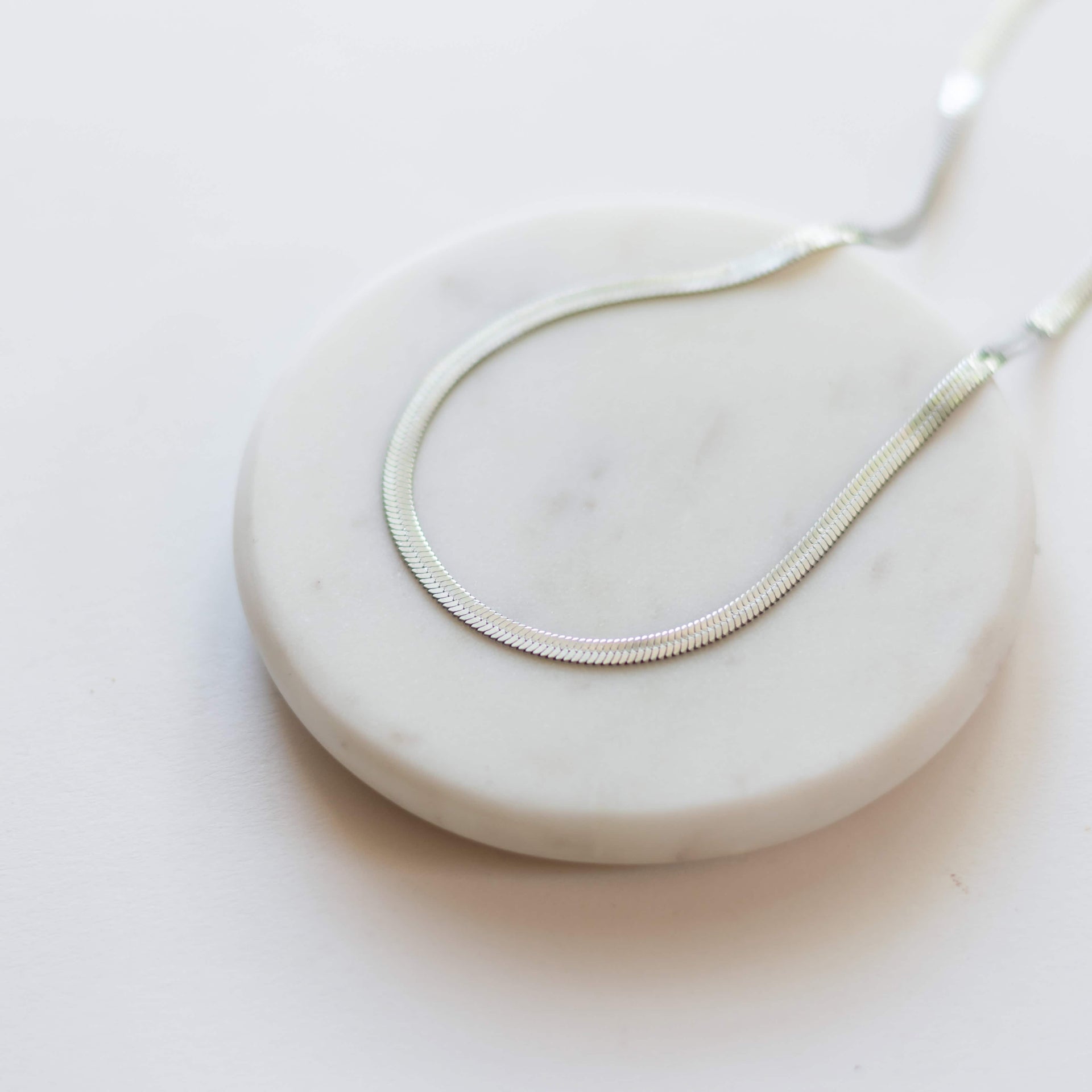 Kate Herringbone Chain Necklace