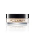 Smooth & Set Loose Powder in a sheer, soft-focus finish jar.