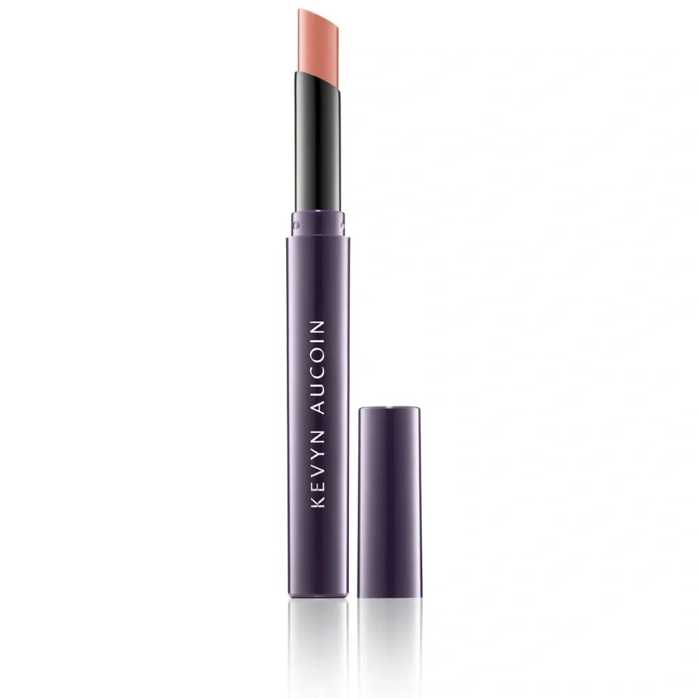 Unforgettable Cream Lipstick Slim-Line Precise Application