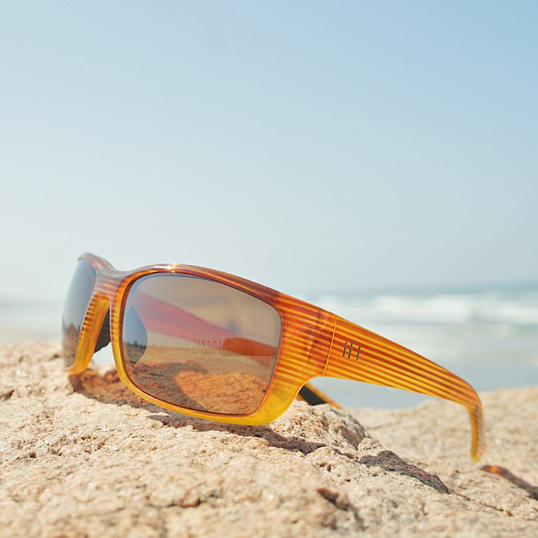 Zion Polarized Sunglasses in Sunrise Brown with Gradient Lenses - Image 6