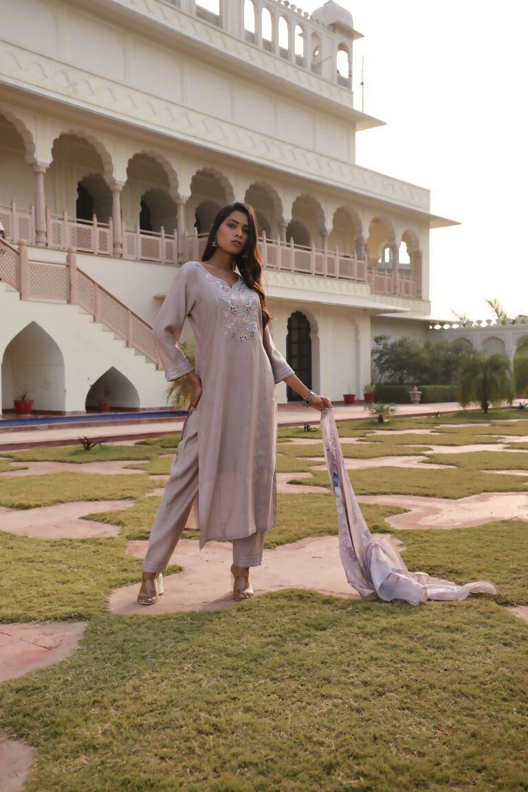 Women's Beige Cotton Silk Floral Hand Work Kurta Set