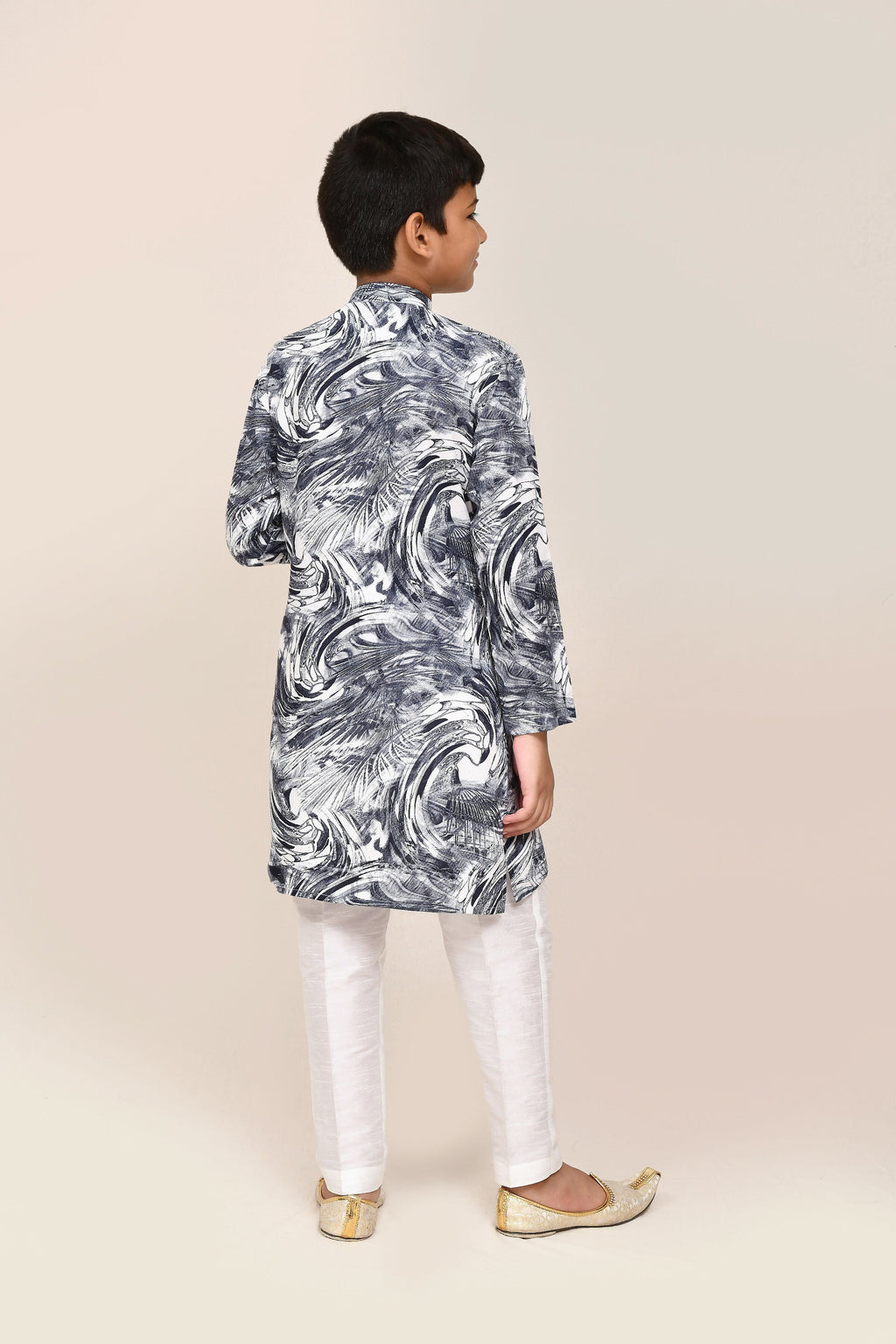 Digital Print Grey Kurta Set with Straight Fit Pants