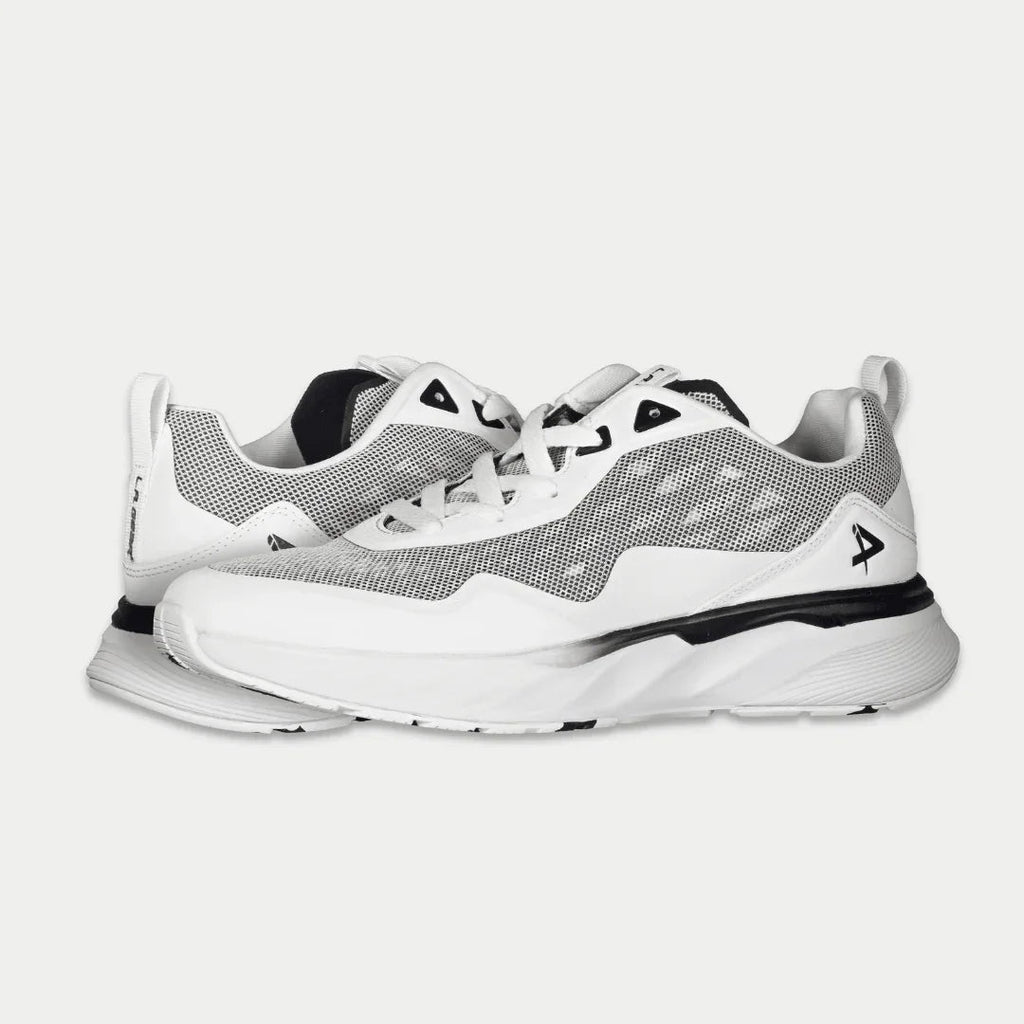 Highland Men's Lowtop Sneakers in White and Black Leather-Free