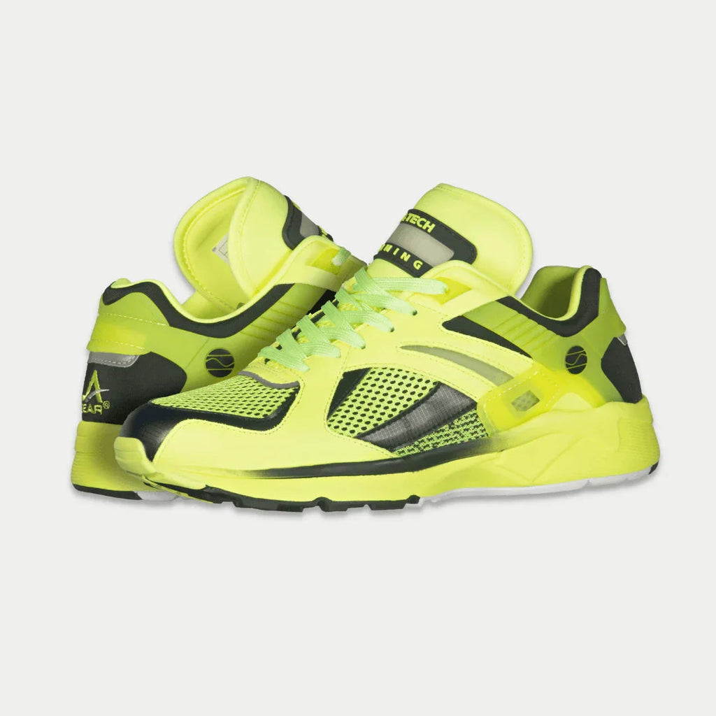 Catapult Light-Up x Glow Lowtop Sneakers in Neon Yellow x Black