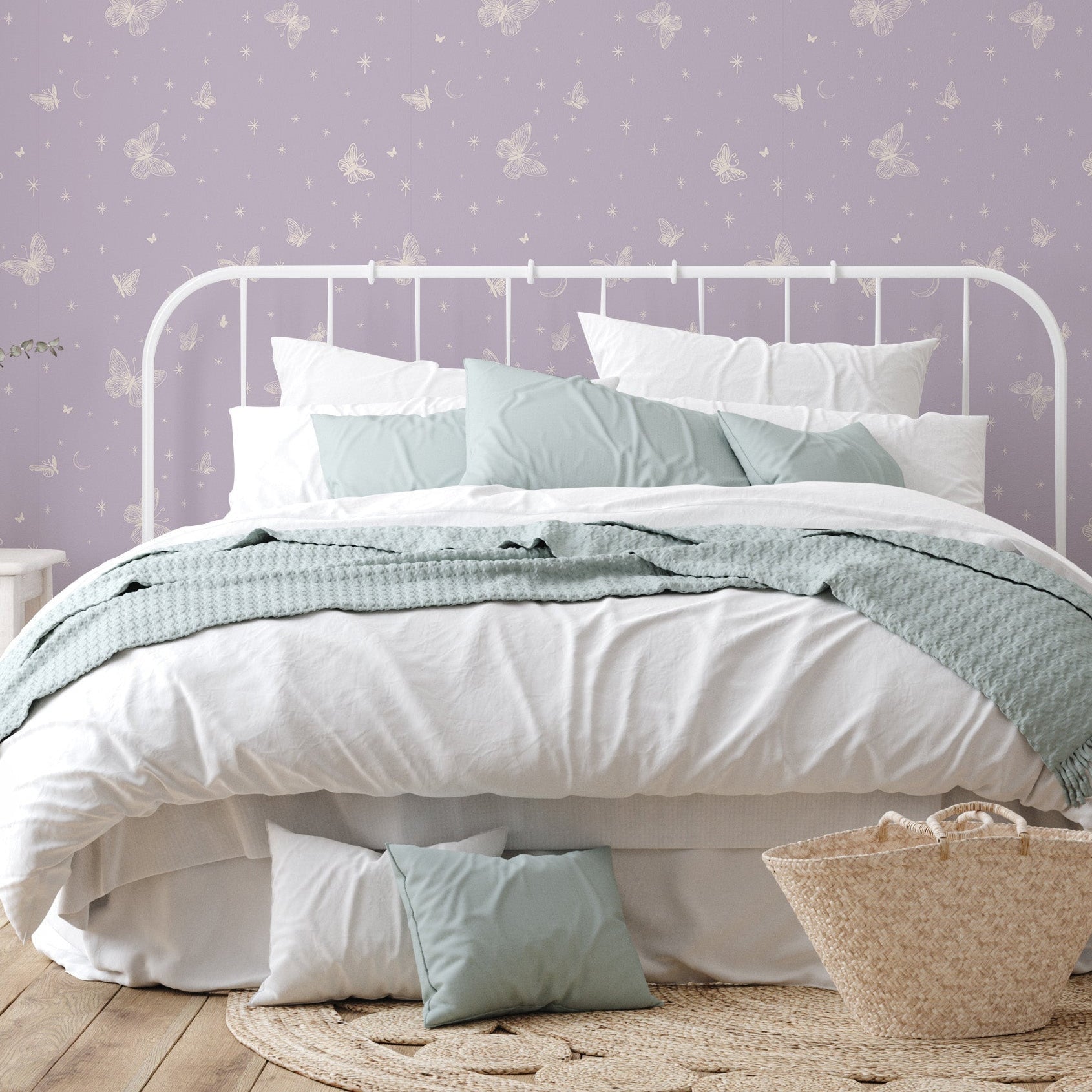 Roamy wallpaper by The Feral Flower featuring a stylish pattern for modern home interiors.