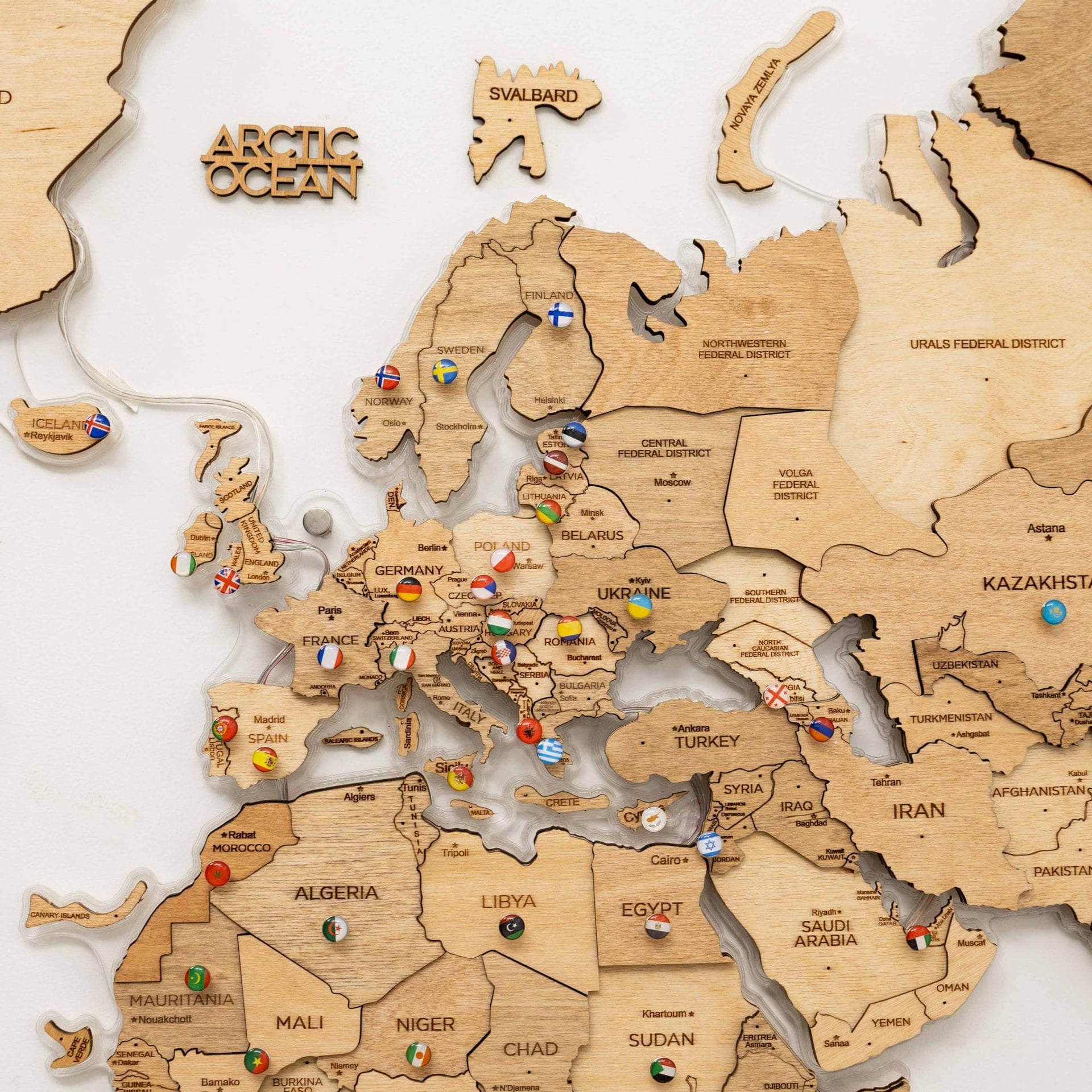 3D LED Wooden World Map 2.0 Gold – Smart Wall Decor & Art