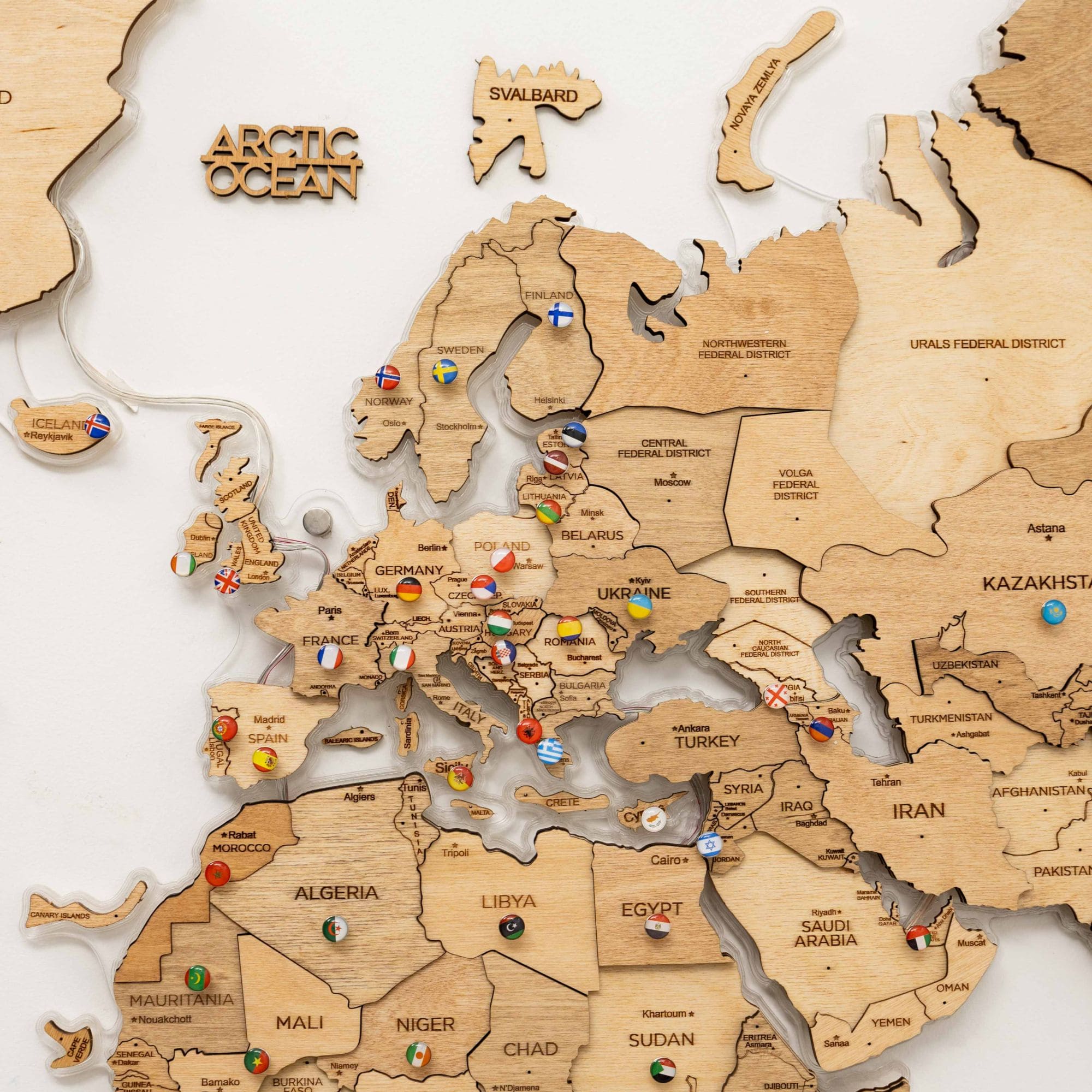 3D LED Wooden World Map 2.0 Gold – Smart Wall Decor & Art
