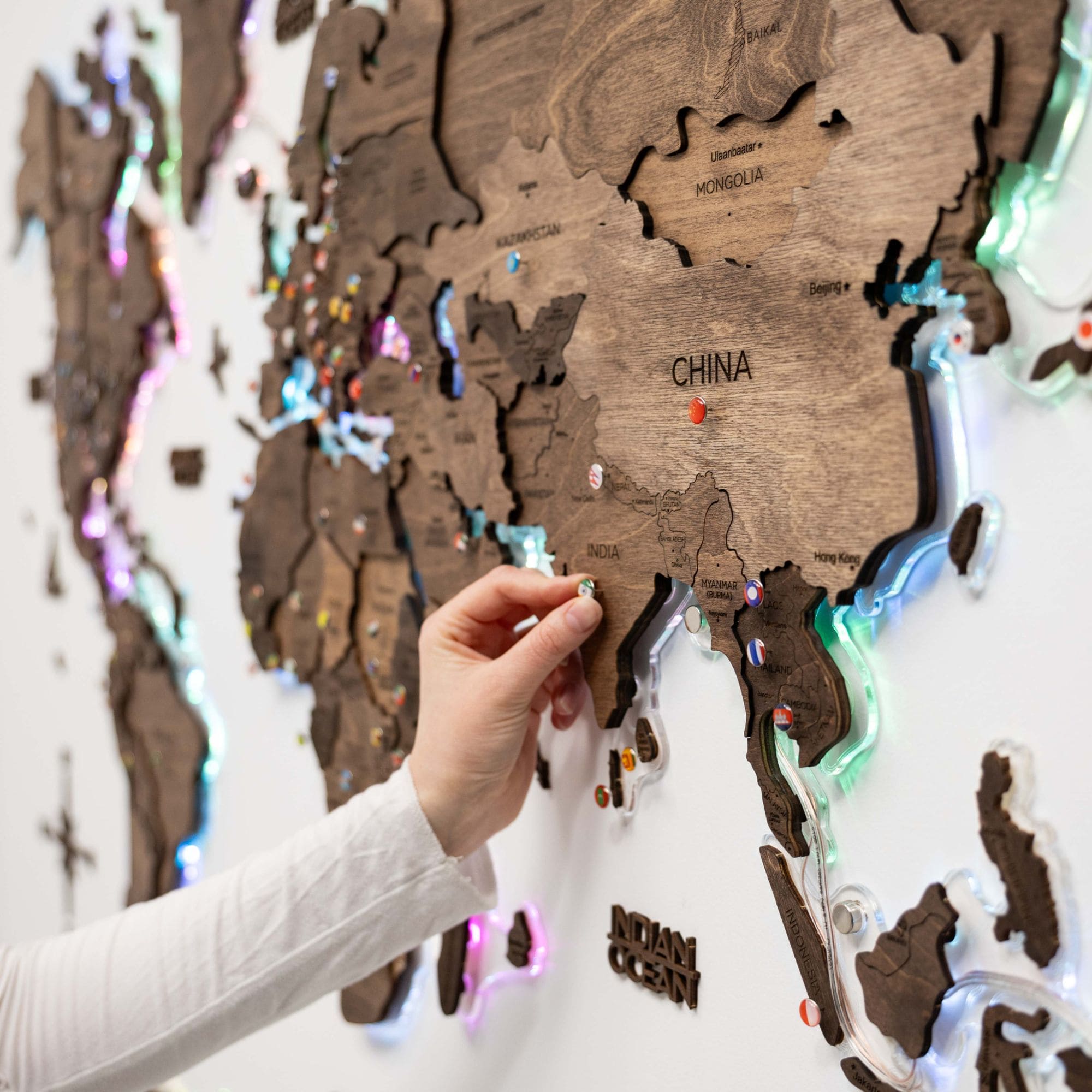 3D LED Wooden World Map 2.0 Dark Walnut Modern Wall Art