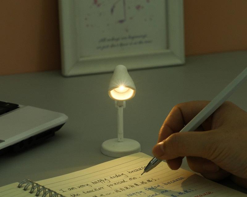 Cute Mini Magnetic Foldable LED Desk Lamp for Reading