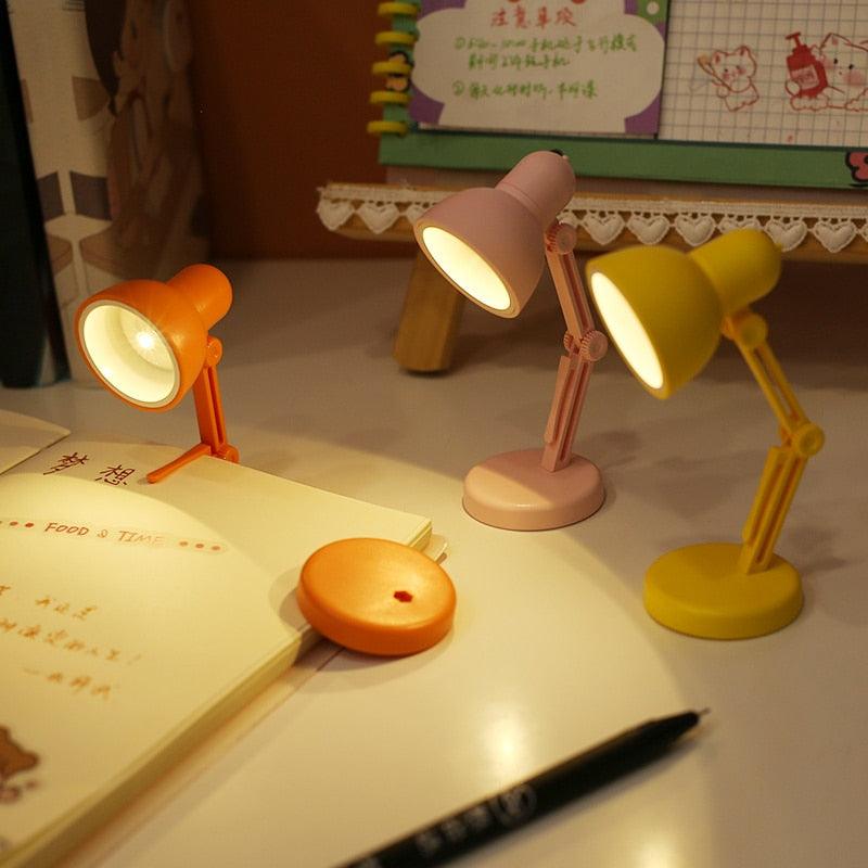 Cute colorful mini foldable LED desk lamp with magnetic base