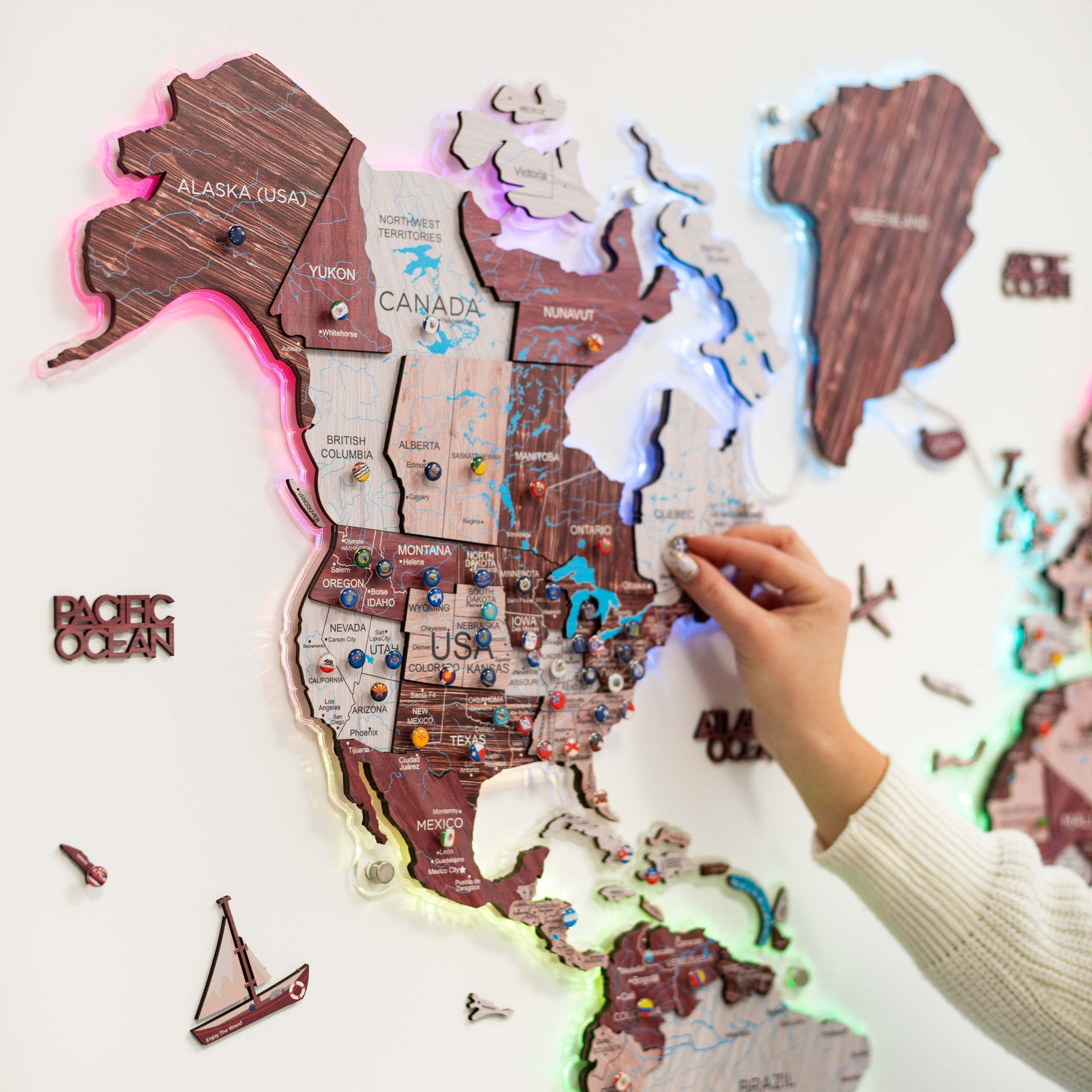 3D Luminous LED Wooden World Map 2.0 Cappuccino Wall Art