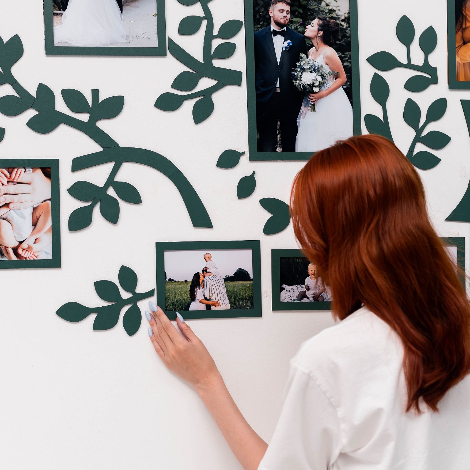 LED Lighted Wooden Family Tree Wall Art for Personalized Decor