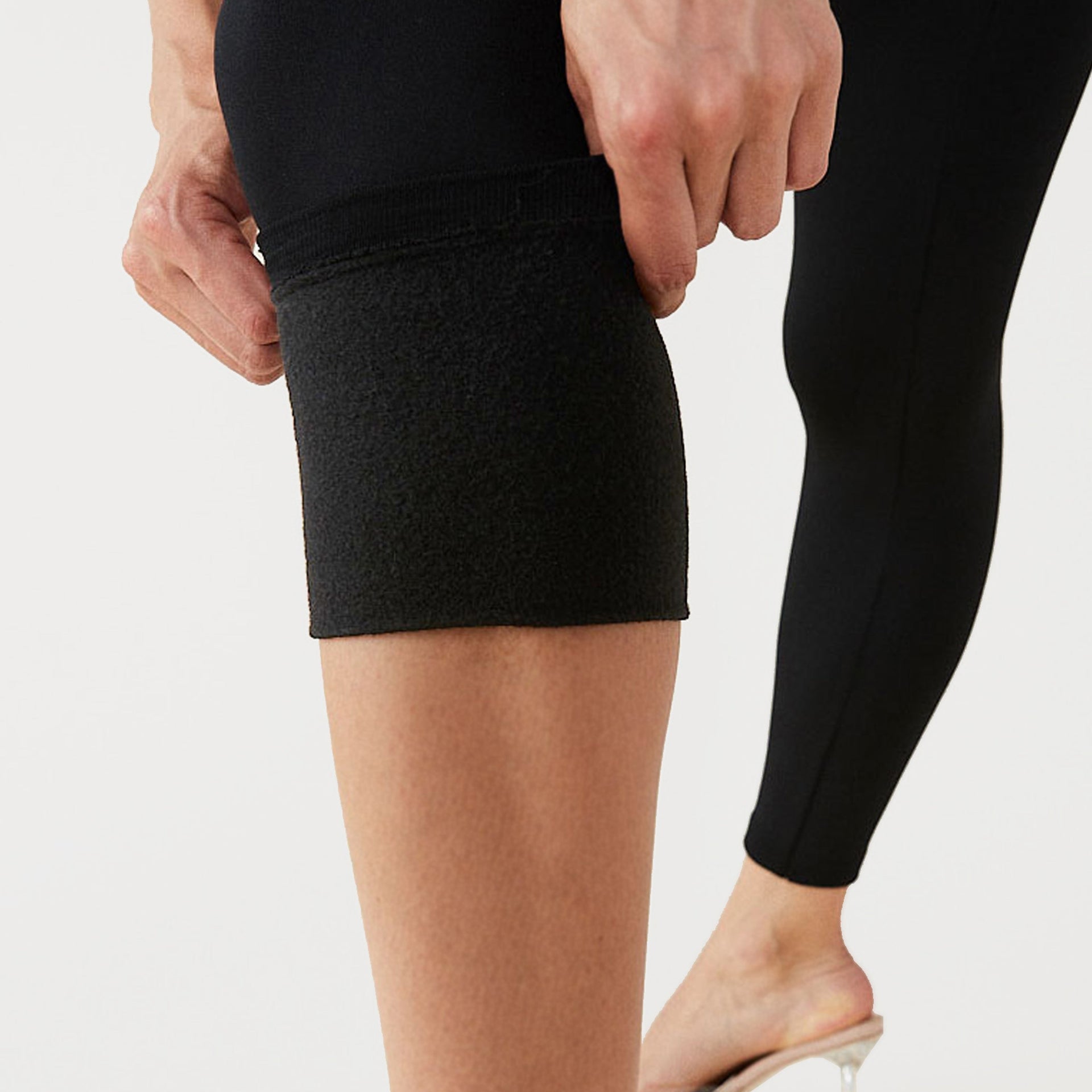 Women's Slim Fleece Base Layer Leggings 300 Denier Black Tights - Image 2