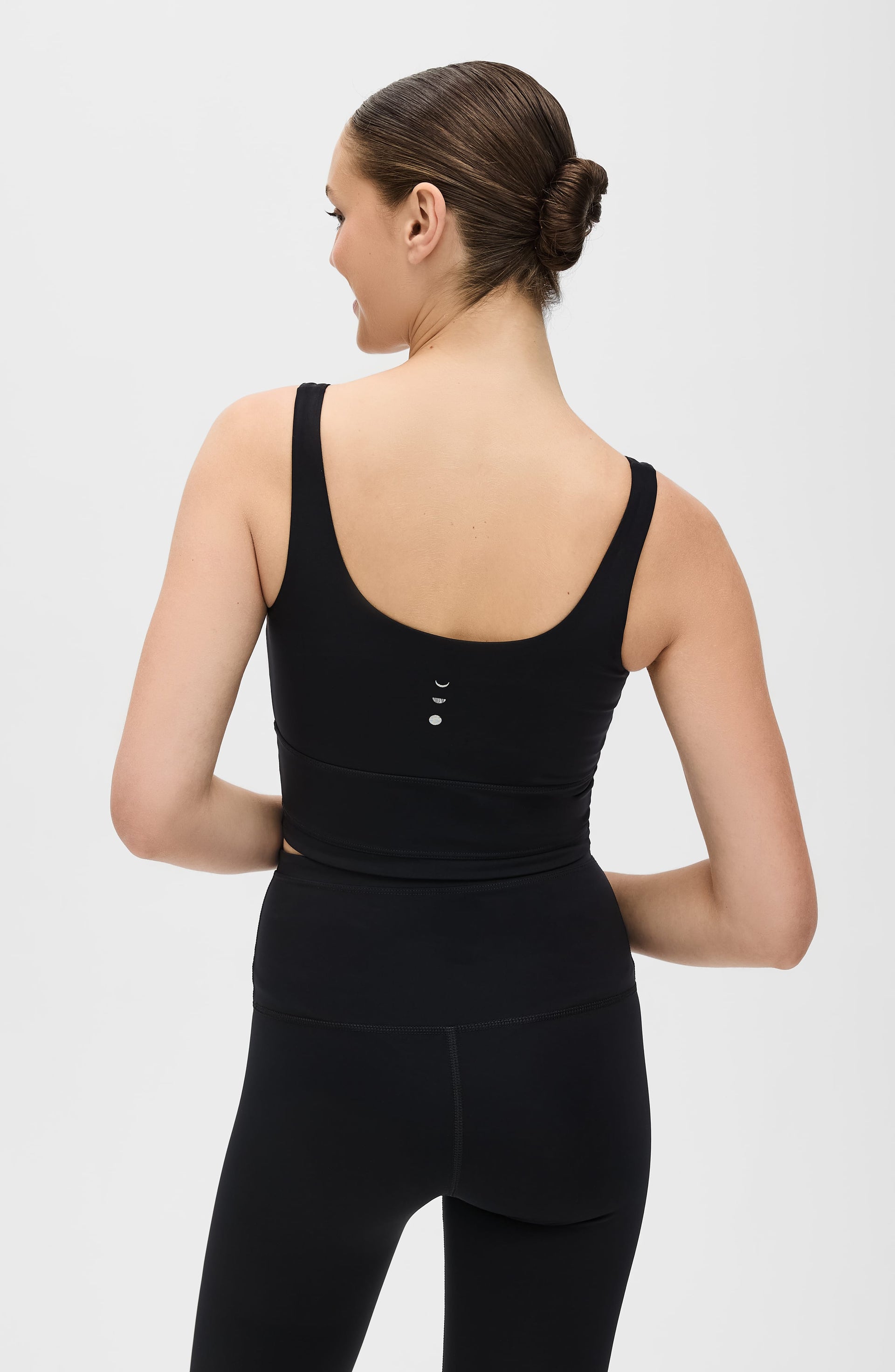 Lisse Compression Bra with Sculpting Long-Line Silhouette