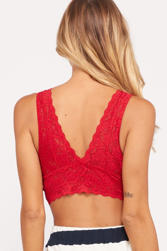Scalloped Lace V Neck Padded Bralette with Delicate Trim