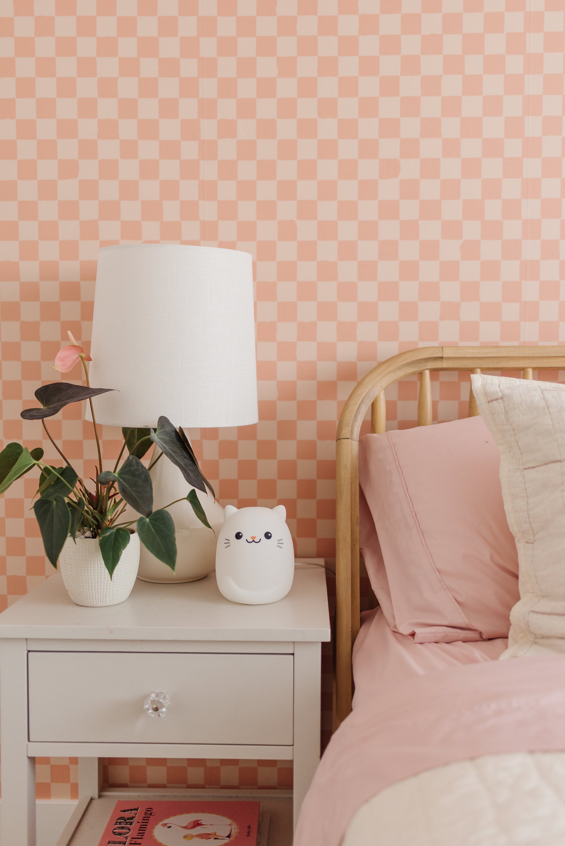 Rhea Geometric Wallpaper in Peach and Cream Minimalist Design