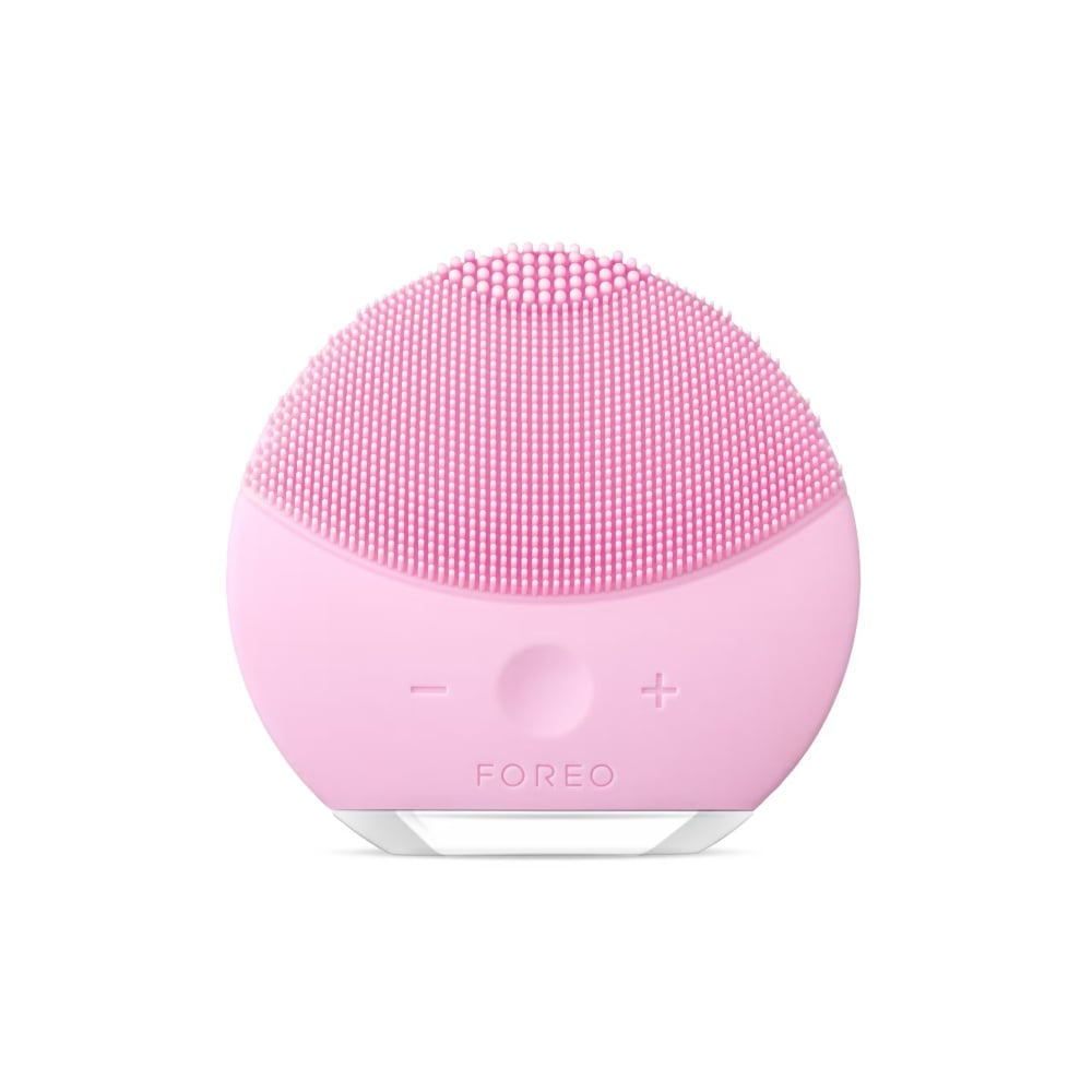 FOREO LUNA Mini 2 facial cleansing massager in Pearl Pink, shown from the front.
