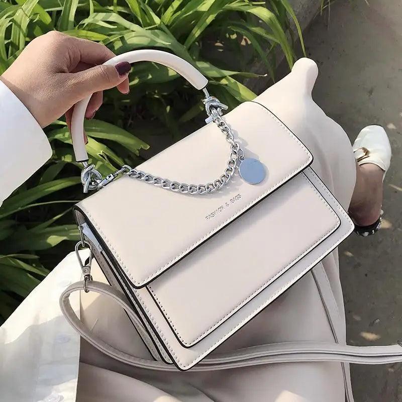 Elegant large capacity PU shoulder handbag for women in a professional design
