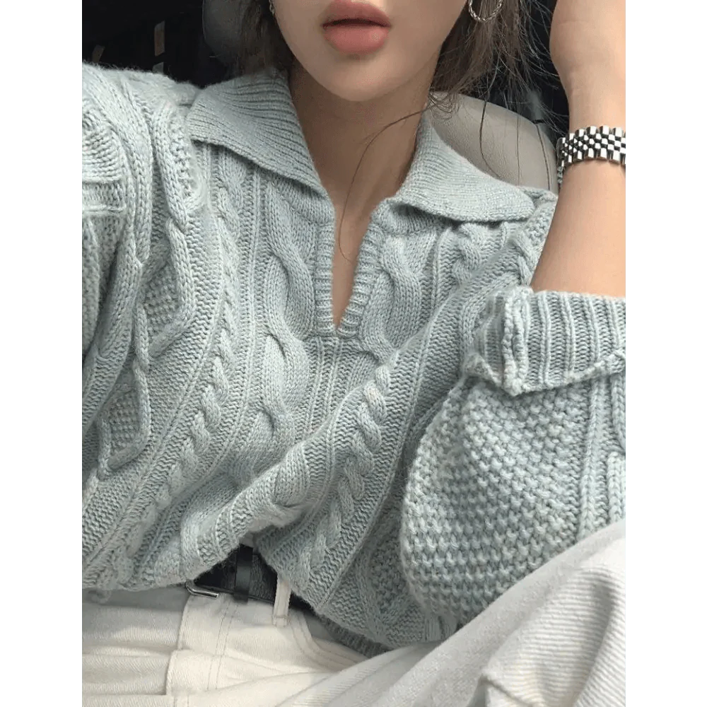 Retro Turn-Down Collar Sweater in Light Blue or Pale Mint Knit