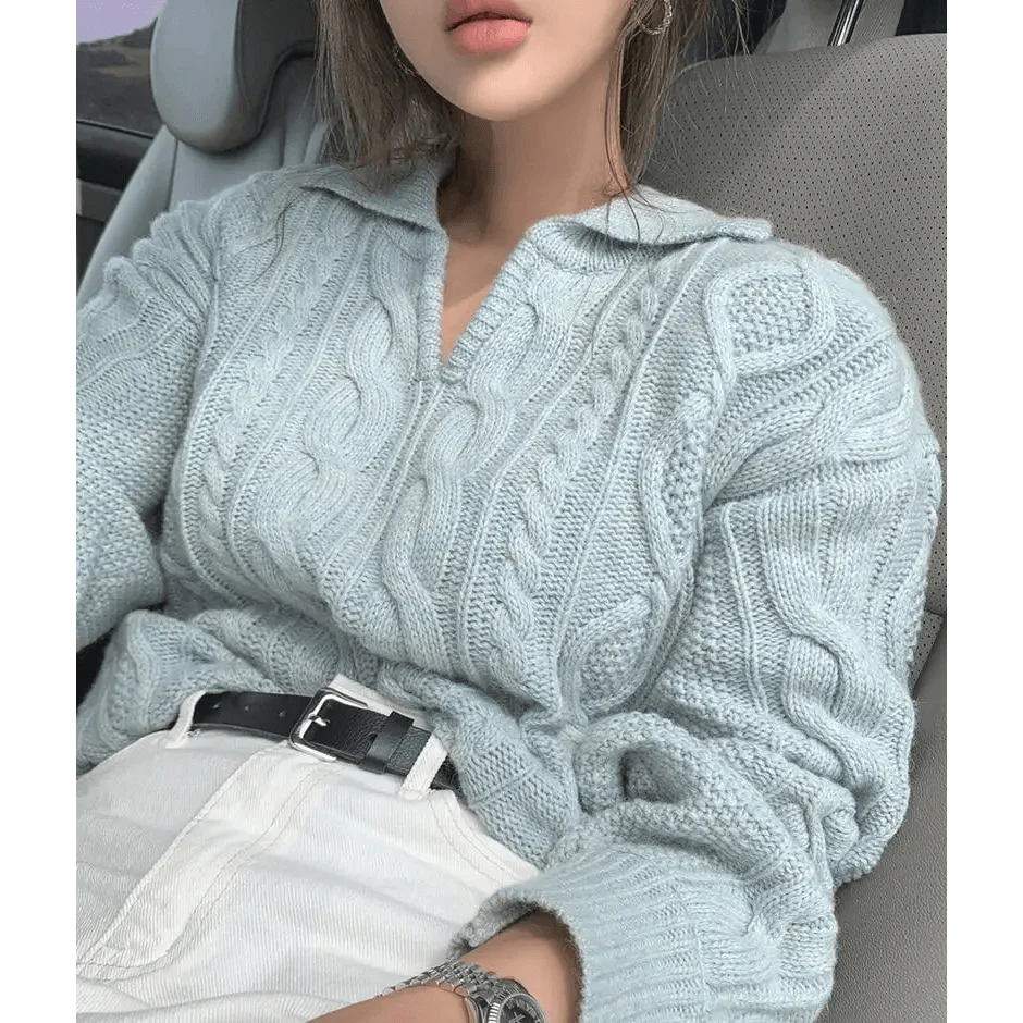Retro Turn-Down Collar Sweater in Light Blue or Pale Mint Knit