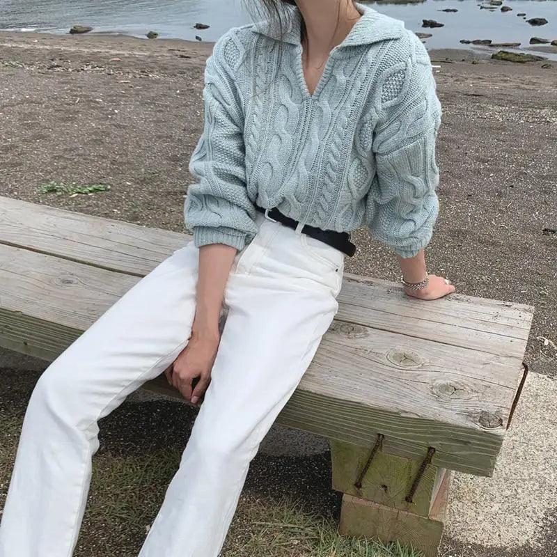 Retro Turn-Down Collar Sweater in Light Blue or Pale Mint Knit