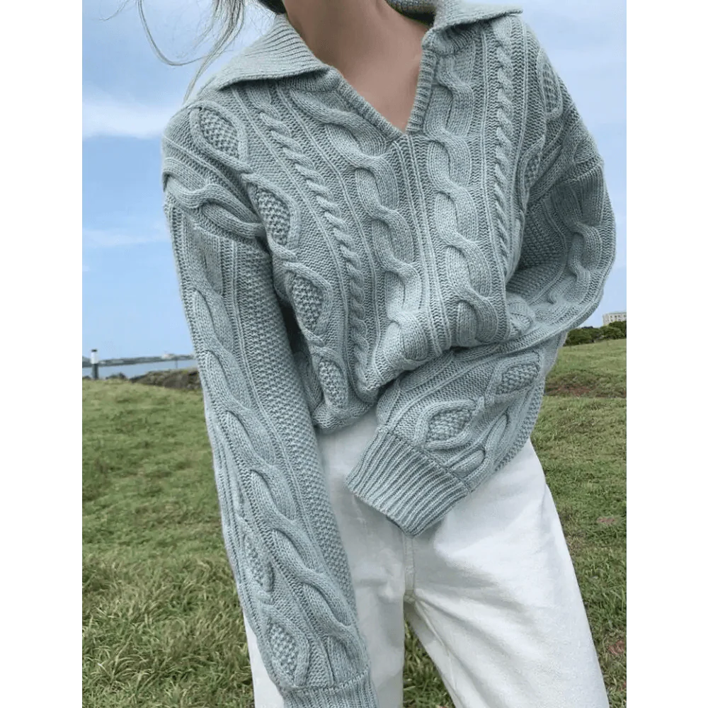 Retro Turn-Down Collar Sweater in Light Blue or Pale Mint Knit