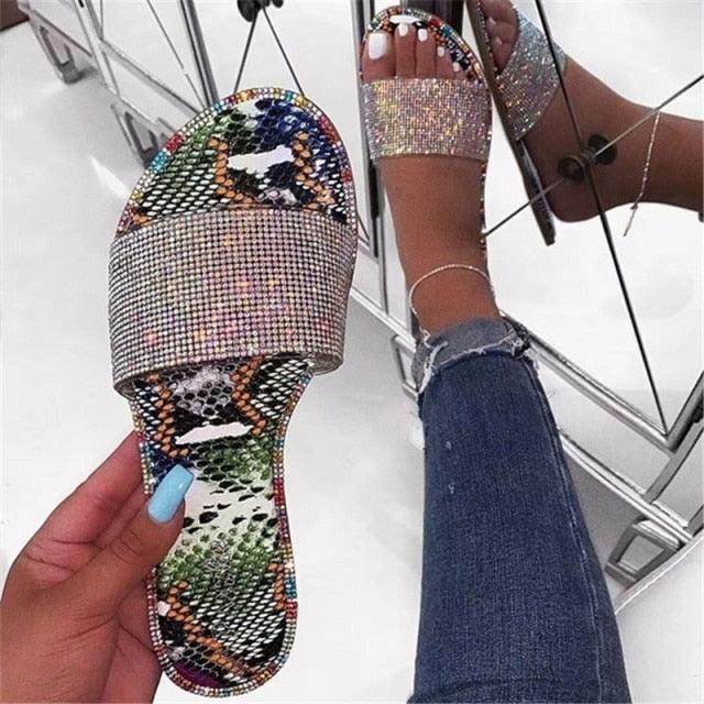 Women's Rhinestone Glitter Flat Sandals Open Toe Beach Flip Flops - side view