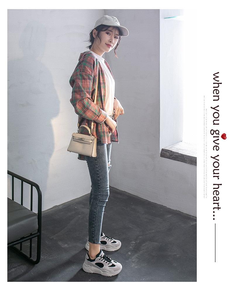 Women’s Chunky Platform Sneakers – Lightweight Lace-Up Fashion Shoes