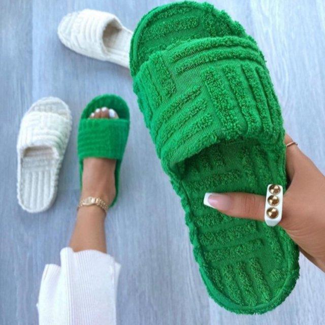Luxury Thick Sole Green Fur Slippers Memory Foam Outdoor Slides